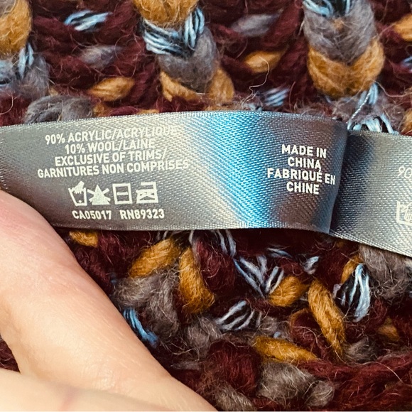 Roots infinity scarf - Picture 3 of 5